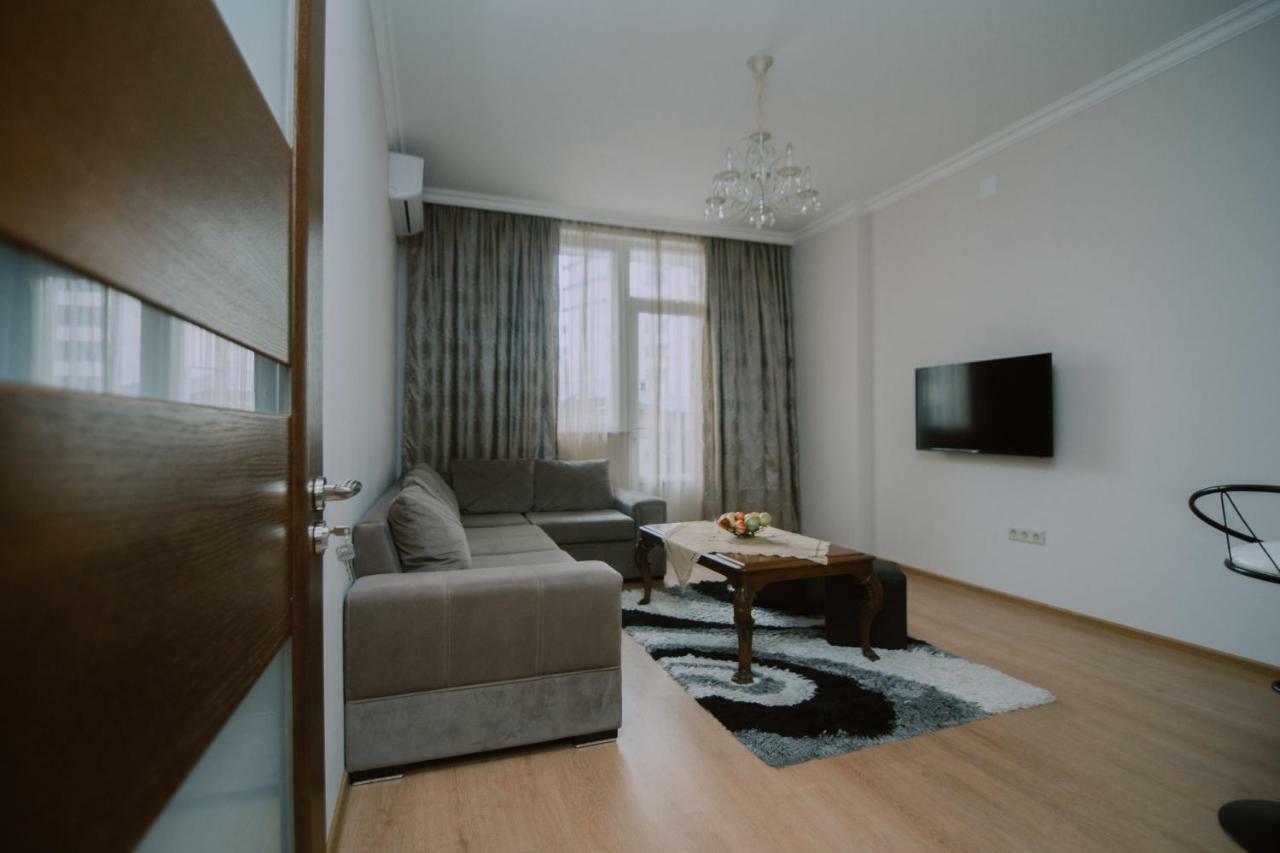 Giorgi Home Batumi Bagian luar foto